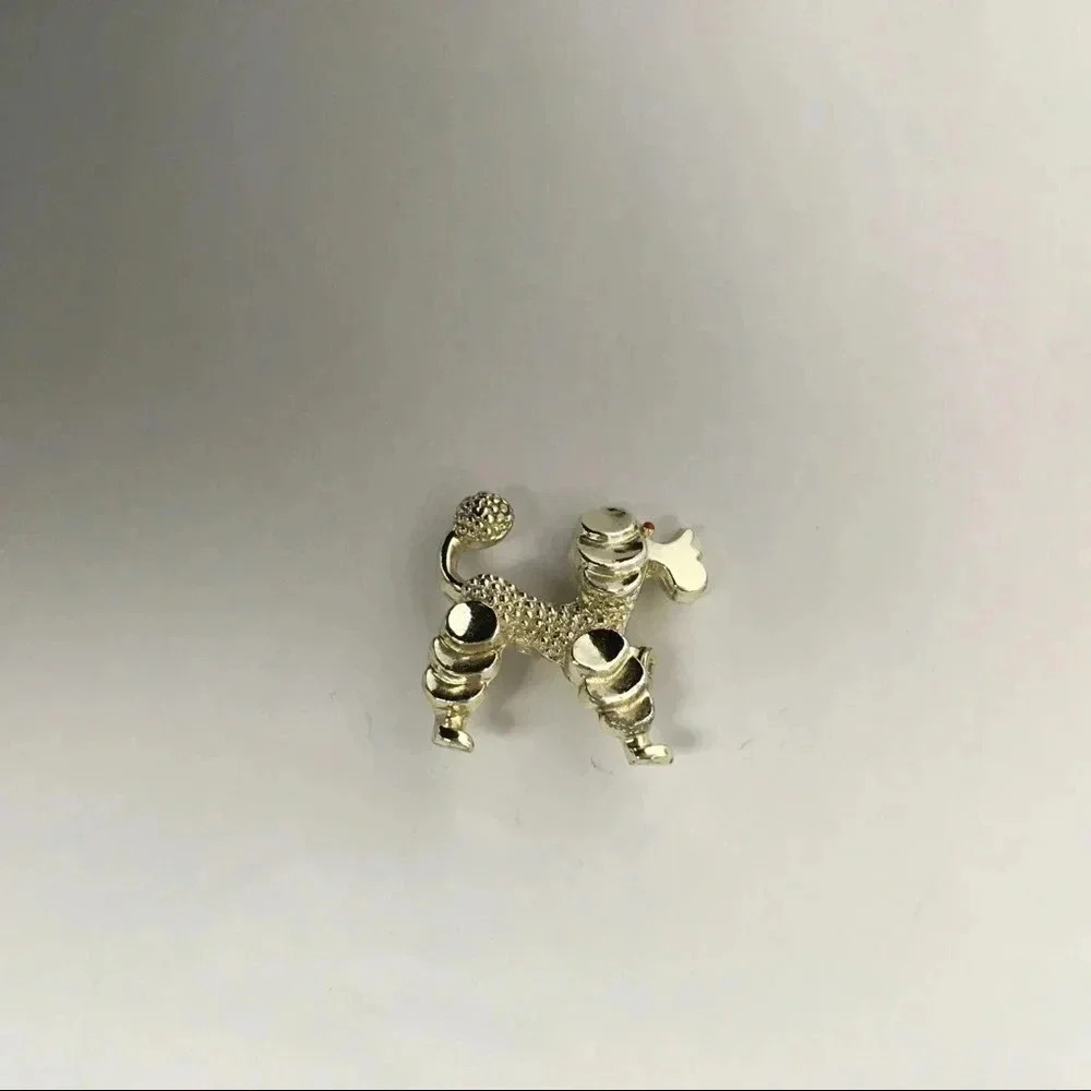 Prissy Poodle Silvertone Pin Brooch